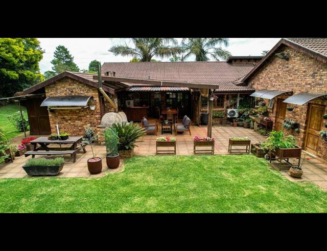 4 BEDROOM HOUSE FOR SALE IN LEONARD